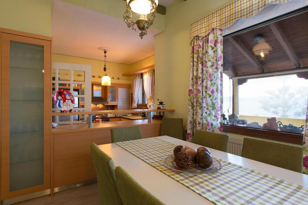 Beachfront Family Villa Katerina With Private Pool, Playground, Bbq & Amazing Sea Views! Petres  Exterior photo