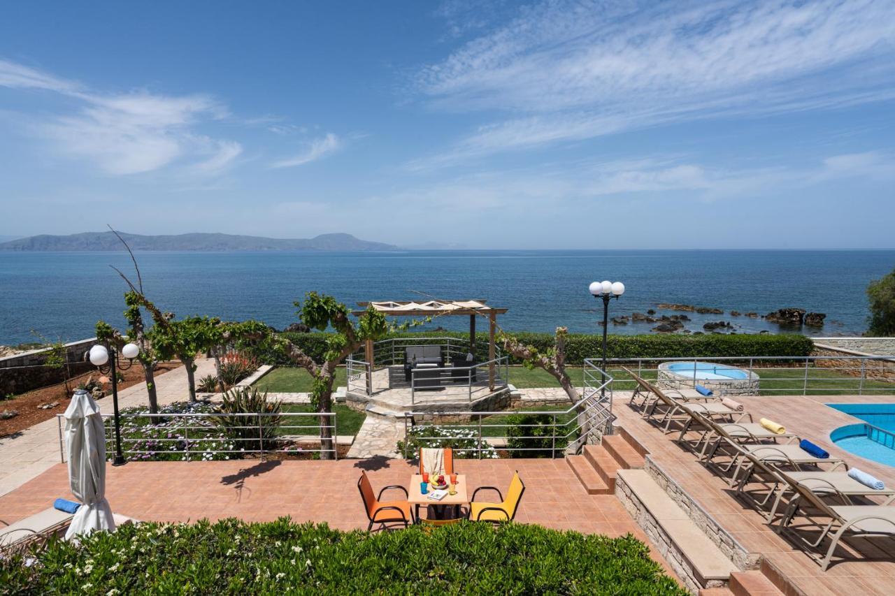 Beachfront Family Villa Katerina With Private Pool, Playground, Bbq & Amazing Sea Views! Petres  Exterior photo