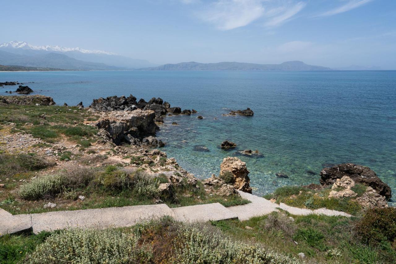 Beachfront Family Villa Katerina With Private Pool, Playground, Bbq & Amazing Sea Views! Petres  Exterior photo